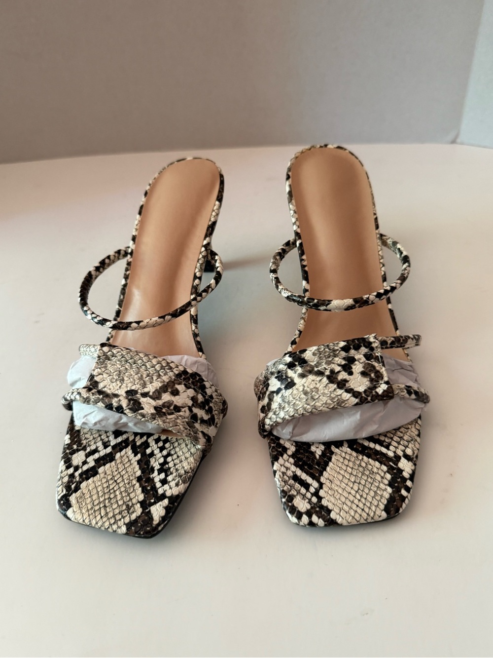ZZREDLEE Snake-Print Strappy Slide Heels Women’s 6 New in Box